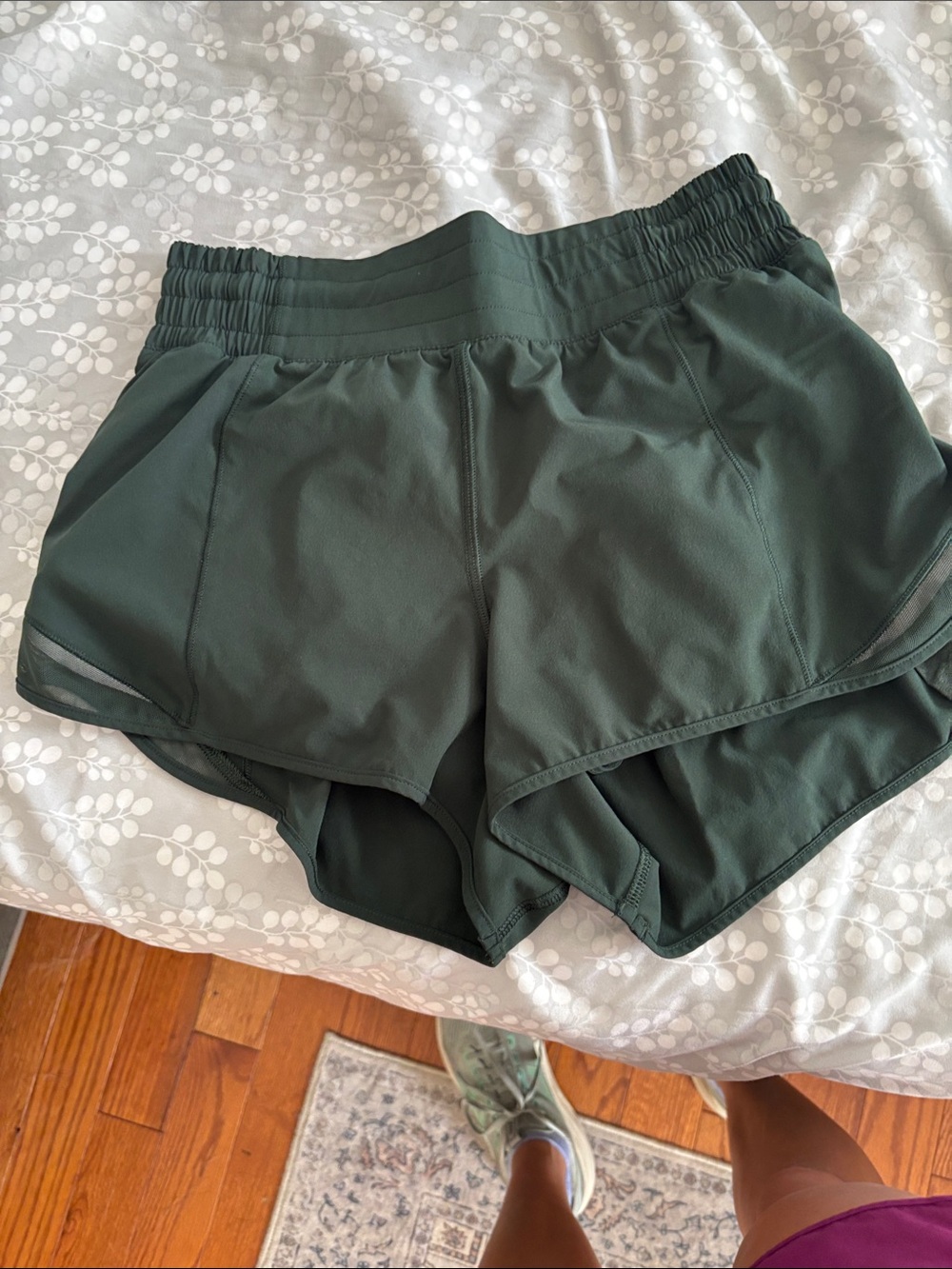 HR hotty hot shorts
